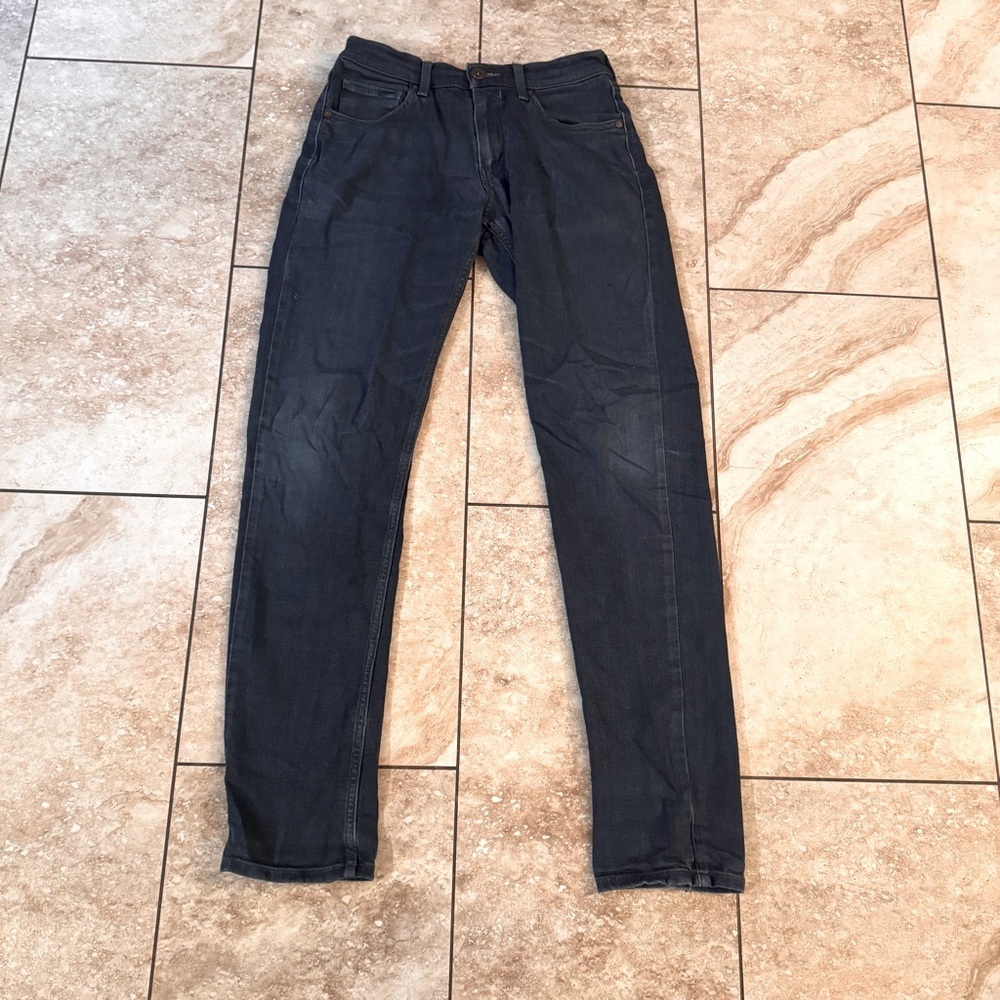 Paige blue jeans amazing fabric composition shows some signs of wear see photos‎
